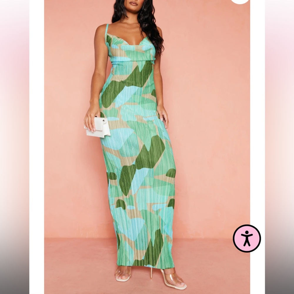 PRETTYLITTLETHING Green Abstract Print Plisse Strappy Maxi Dress Size 0